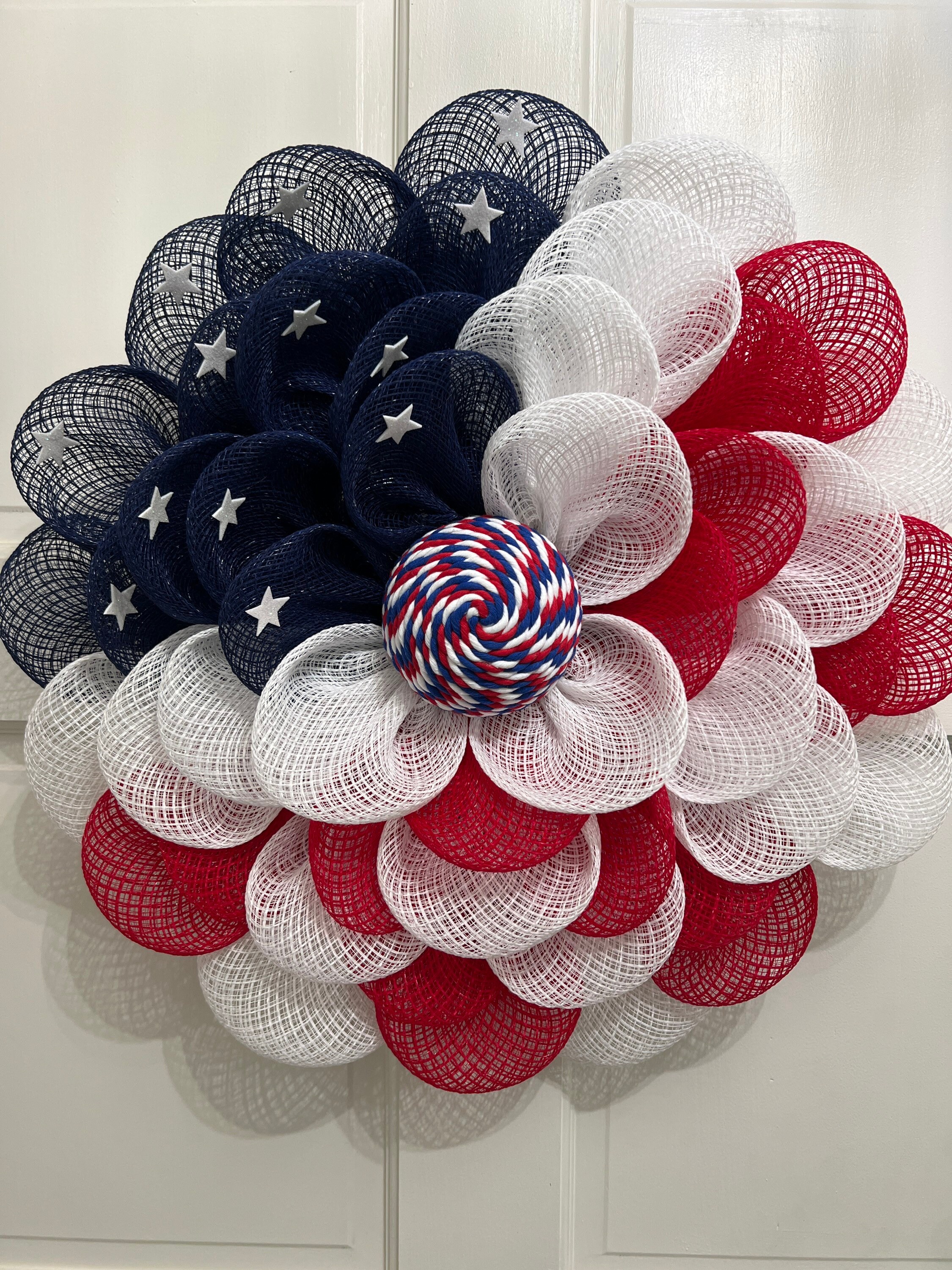 Couronne de fleurs patriotique