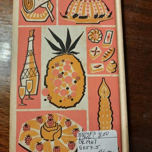 lot of 2 mini cookbooks