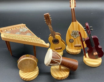 Miniature Instrument Set, guitar, violin, tabla, riq