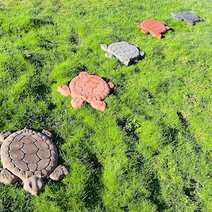 AUTUMN Turtle Stepping Stone Mold, Concrete Cement Mold, Stepping Stones for Garden, DIY Walkway Stepping Stones, Regular, made in USA