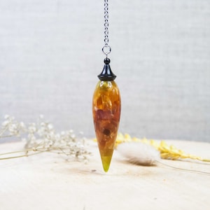 Pendolo da divinazione in resina e legno di Ebano (Camerun) - zavorrato - Lungo 7 cm - ø 1,9 cm - peso 18,8 grammi. Pendolo rabdomante.