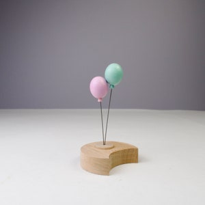 Geburtstagsstecker Luftballon für Kindergeburtstag passend für Geburtstagskranz & Geburtstagsring als Party Deko Handmade aus Ahornholz Bild 6