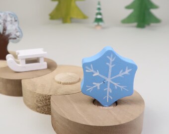 Birthday ring snowflake pick made of wood, light blue | 17 mm base | compatible with Grimm wreaths | winter decoration for seasonal wreaths | 4 cm high