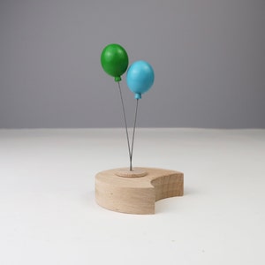 Fröhliche Luftballon-Stecker für Geburtstagskranz als nachhaltige Geburtstagsdeko fürs Geburtstagskind verschiedenen Farbkombinationen helltürkis/hellgrün