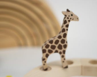 Palillos de madera de jirafa para coronas de cumpleaños: base de 17 mm, 9 cm de alto, hechos a mano con madera de arce, ideales para fiestas con temática de zoológico y naturaleza.