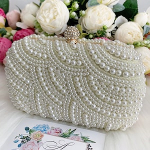 Cadeau pour la mère du marié, pochette en perles, sac de soirée en perles, pochette de mariée avec perles, pochette en perles, sac à main en perles ivoire, sac personnalisé