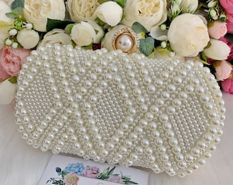 Pearl clutch Bag, Pearl evening bag, Bridal clutch with pearls, Beaded pearl clutch, Ivory pearl purse, Pearl wedding clutch