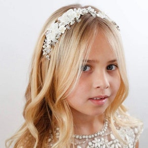 Flower Girl Headpiece Tulle Flowers Wedding Headband for Girls, Princess Pearl Hair Accessories for Birthday Party, First Communion