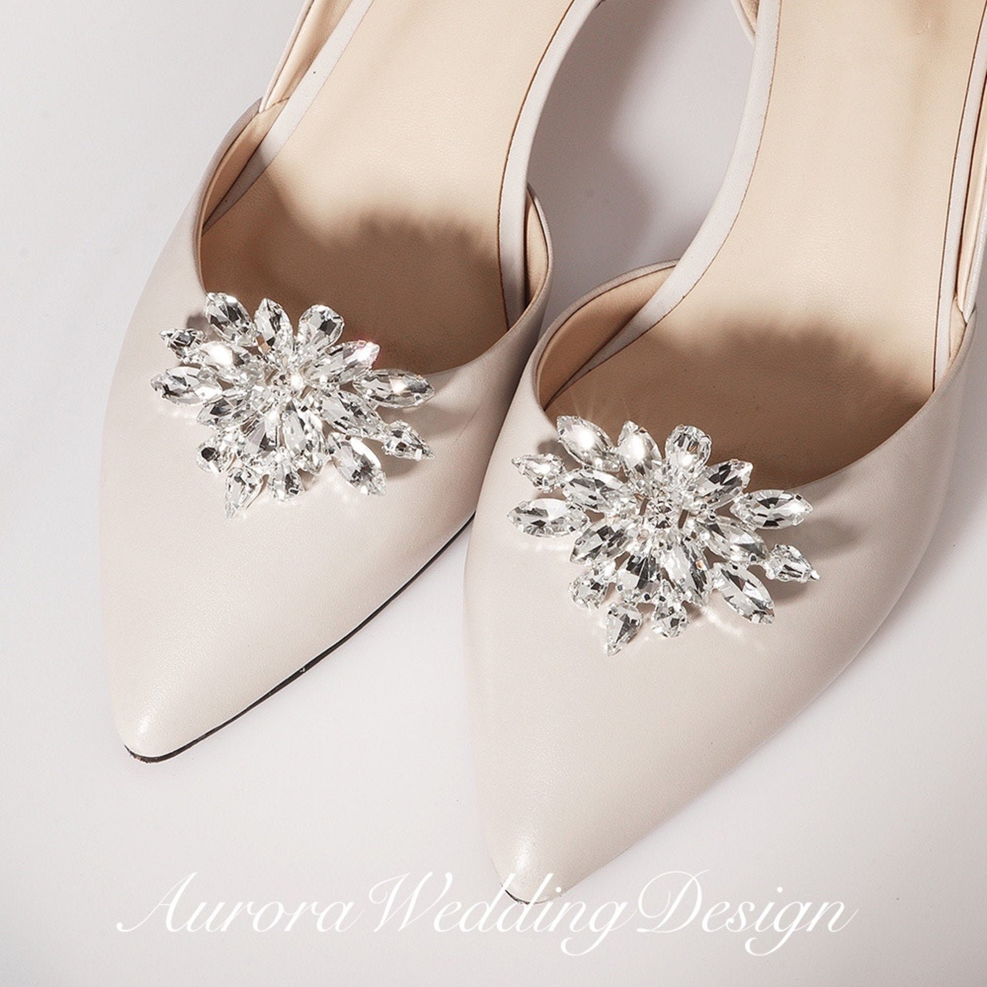 Simdoc 2 Pcs Shoe Clips Buckles,Floral Shoe Decoration Crystal Luxury Women Clothes Charms DIY High Heels Sandals Pumps 