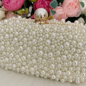 Clutch Tasche mit Perlen, Abendtasche mit Perle, Braut Clutch mit Perlen, Perlen Perlen Clutch, Elfenbein Perle Geldbörse, Hochzeit Clutch, personalisierte Tasche Bild 2