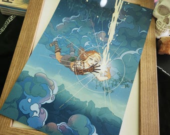 Puede incluir: Una ilustración de fantasía de una persona con orejas puntiagudas y un atuendo verde y marrón que cae por el aire. La persona está extendiendo la mano hacia una luz brillante. El fondo es un cielo azul y blanco con nubes.