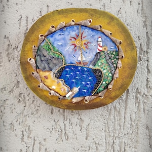 Recuerdo de pared - Botella con carta de mar en esmalte cloisonné