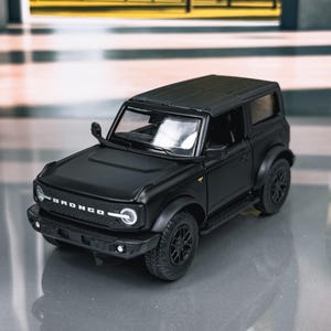 Ford Bronco | Diecast Model Car | 1/36 Scale | Gift