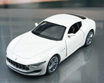 Maserati Levante | Model Car | 1/36 Diecast Car | 1:36 Scale Model