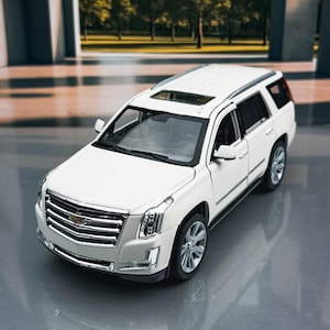 Cadillac Escalade | Licensed Original Cadillac Diecast Model Car | 1/27 Scale | Gift