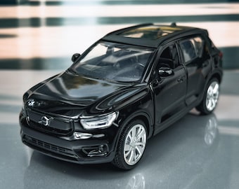 Volvo XC40 Diecast Model Car | 1:32 Scale, Black - Etsy Canada