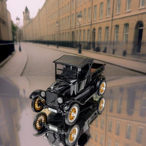 1925 Ford Model T Pick Up | Diecast Model Car | Scale 1:32 | Authentic Model Car  | Gift