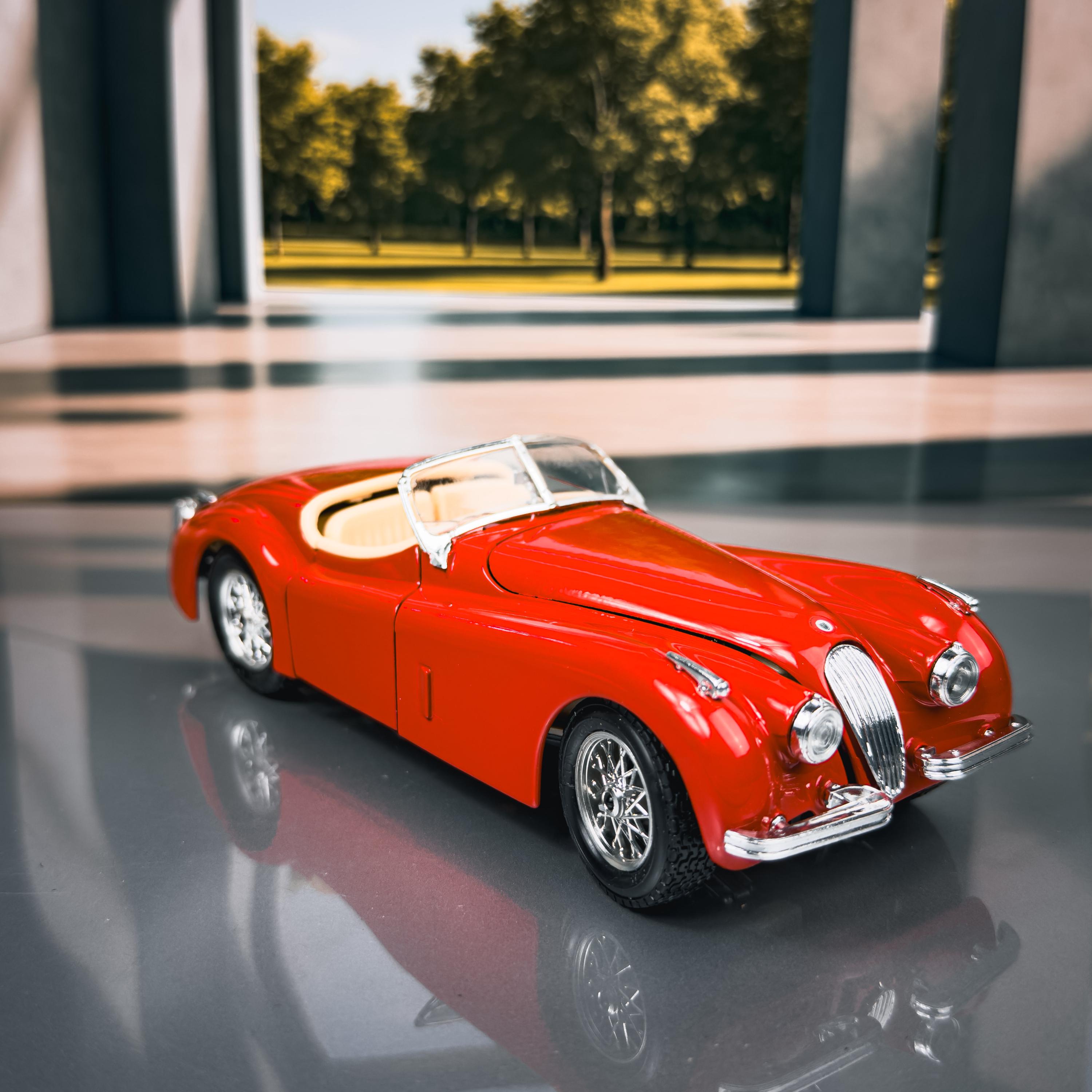 1948 Jaguar XK 120 Roadster | Diecast Model Car | Vintage Model