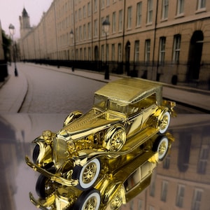 1932 Chrysler Lebaron Gold | Diecast Model Car | Scale 1:32 | Vintage Authentic Model Car | Gift