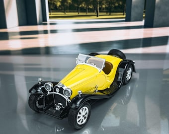 1932 Bugatti Type 55 | Diecast Model Car | Vintage Model Car | Original Bugatti Diecast | Scale 1:24 Model Car | Die cast model