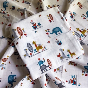 Mussola morbida in cotone biologico al 100% 85 x 85 cm / Giraffe ed elefanti / Quadrati di mussola unisex / Regalo / Scegli il tuo colore