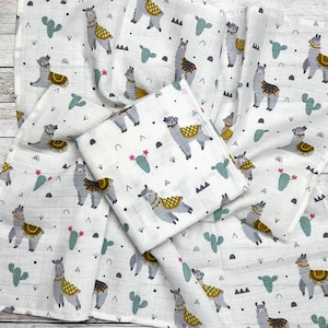 Super Soft Muslin Blanket 75cm x75cm | 100% Organic Cotton Unisex Muslin Square | Llama Design