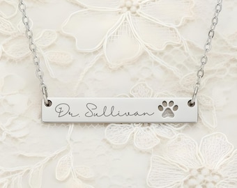 Engraved Personalized Veterinarian Necklace, Custom Paw Print Necklace, Veterinarian Gift, DVM Vet School Graduation Gift for Her