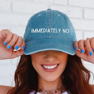 Gorra de béisbol de mezclilla bordada sin sombrero, sin preocupaciones