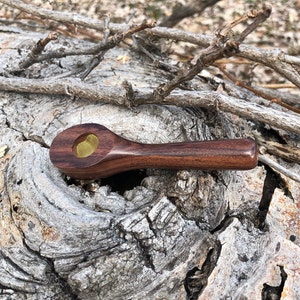 Pipe à main en bois dur exotique de 4 po.