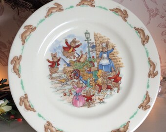 Vintage Bunnykins Decorative 5.5" Plate