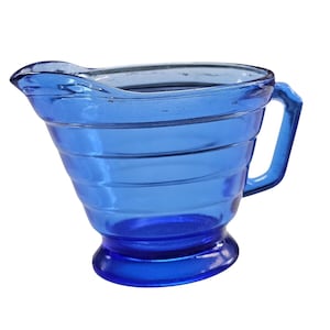 Brocca piccola per lattiera in vetro Atlas Nocciola Depression Blue Cobalt Moderntone