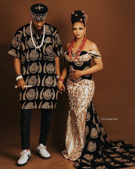 Black and Gold Isiagu Wedding Attire 