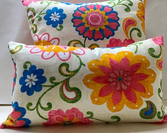 Soft Realistic ~ Fun For Everyone! Details about   Food Fight Pillows ~ Colorful Decorative 