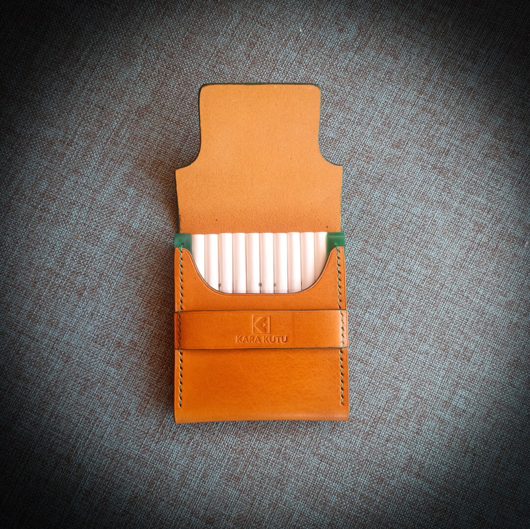 Leather cigarettes case, Premium quality epoxy wooden edge leather cigar case, Tiny leather box, a unique gift, valentine gift for him/her