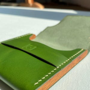 Portasigarette in pelle, portasigarette, regalo personalizzato, accessori per fumatori, portasigarette, regalo per la festa del papà, verde smeraldo