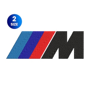 以下が含まれることがあります： BMW Mロゴの黒と白の刺繍パッチ。ロゴは青、赤、水色の3本の斜めストライプを特徴としています。