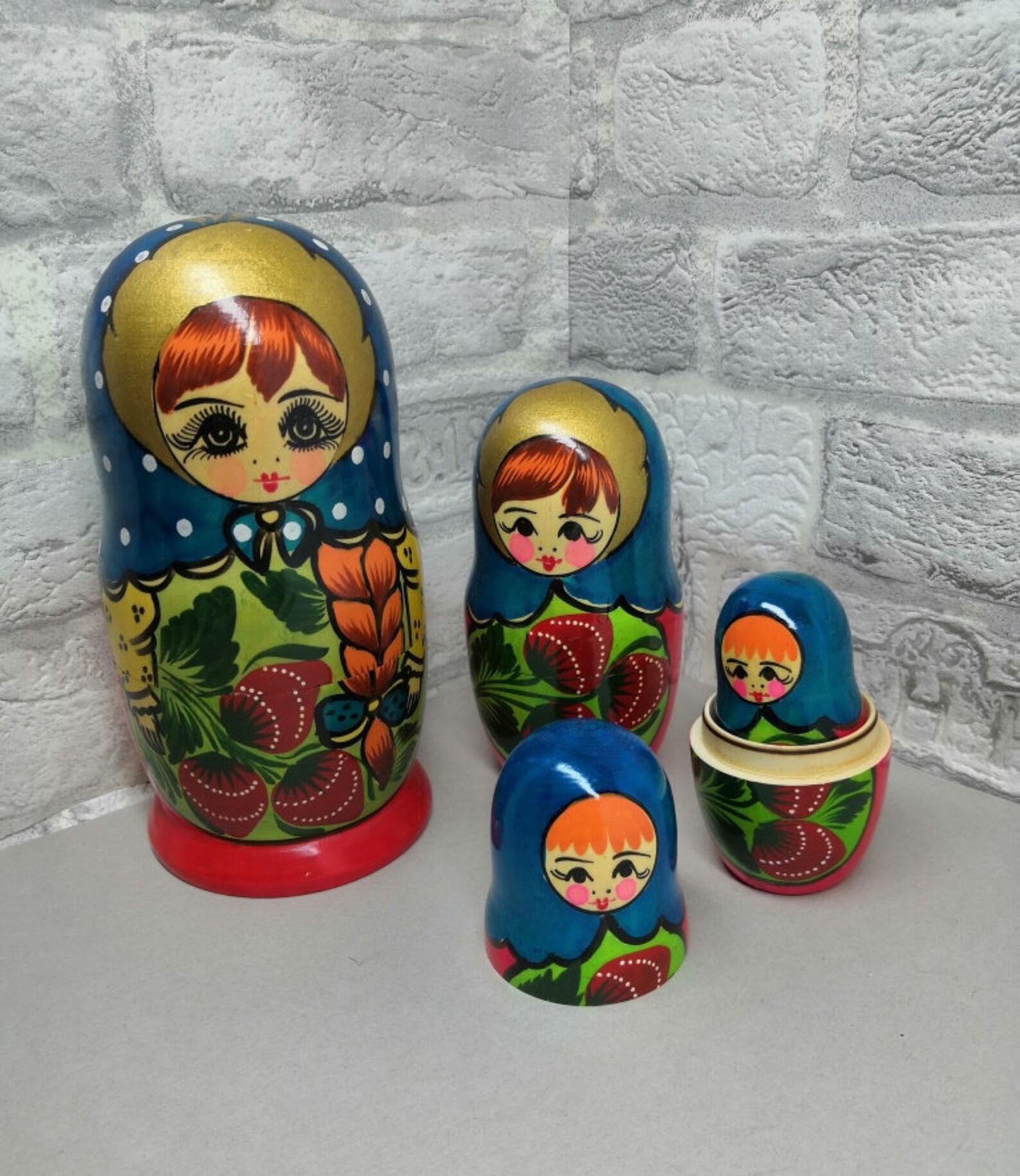 babushka dolls hand painted