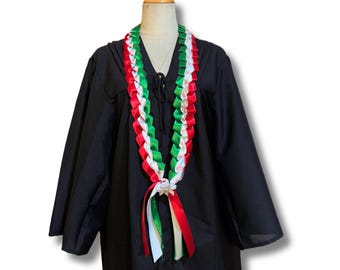 緑、白、赤の卒業式レイ（メキシコ）