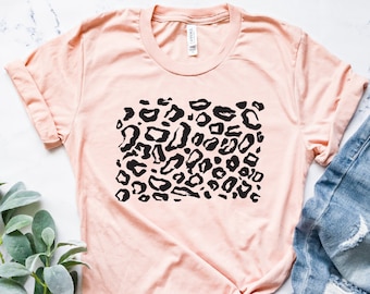 Leopard Print Shirt, Leopard Pattern T-Shirt, Leopard Tee for Women, Womens Leopard T Shirt, Leopard Art