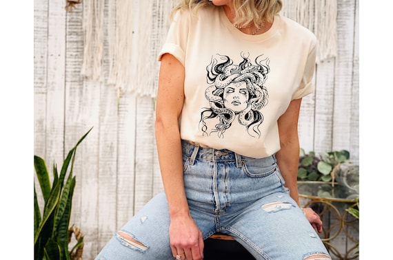 Medusa Snake Face Tshirt, Goddess Medusa Tee, Greek Mythology Tshirt, Halloween Tshirt, Greek Mythology Tshirt, Snakes head witch thirts