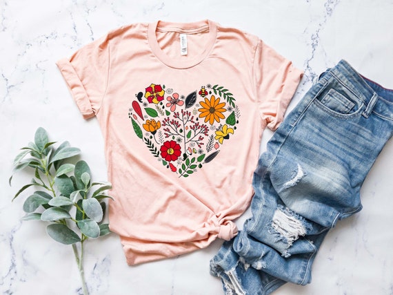 Wildflower Tshirt, Wild Flowers Shirt, Floral Tshirt, Flower Shirt, Gift for Women, Ladies Shirts, Best Friend Gift