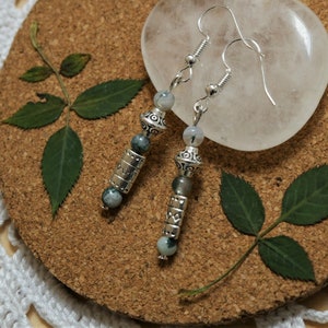 Moss agate dendrite earrings, 4mm tree agate beads, dangling moss agate gemstone, Tibetan silver spinning top beads