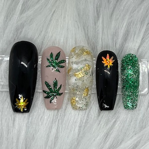 Pot Leaf Press on Nails