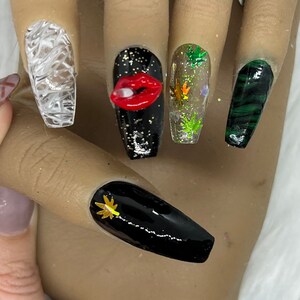 Spinning 3D Leaf Press on Nails