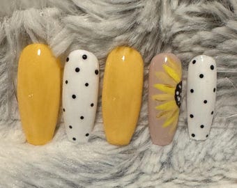 Sunflower polka dot Press on Nails