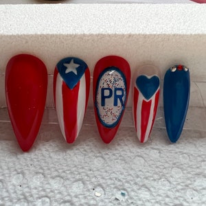 Puerto Rico Press on Nails