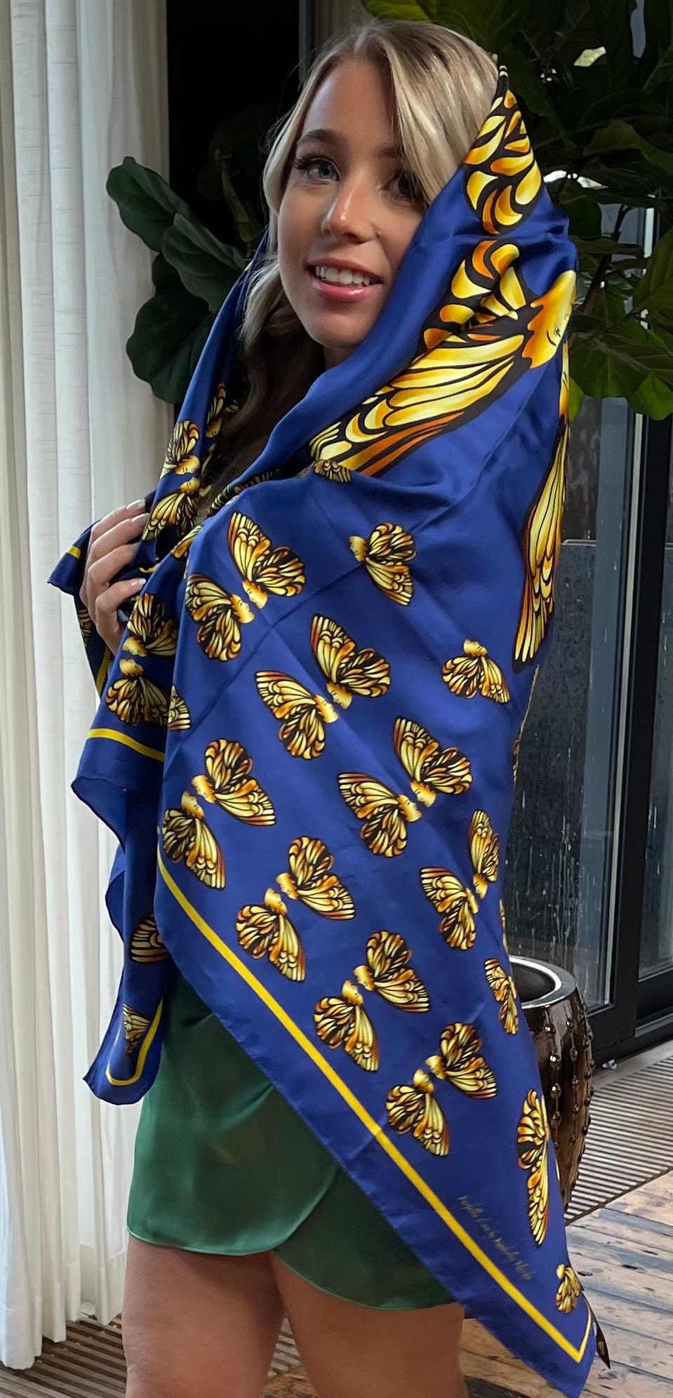 Farfalla D' Oro Wearable Art Scarf Silk Scarf Wings - Etsy