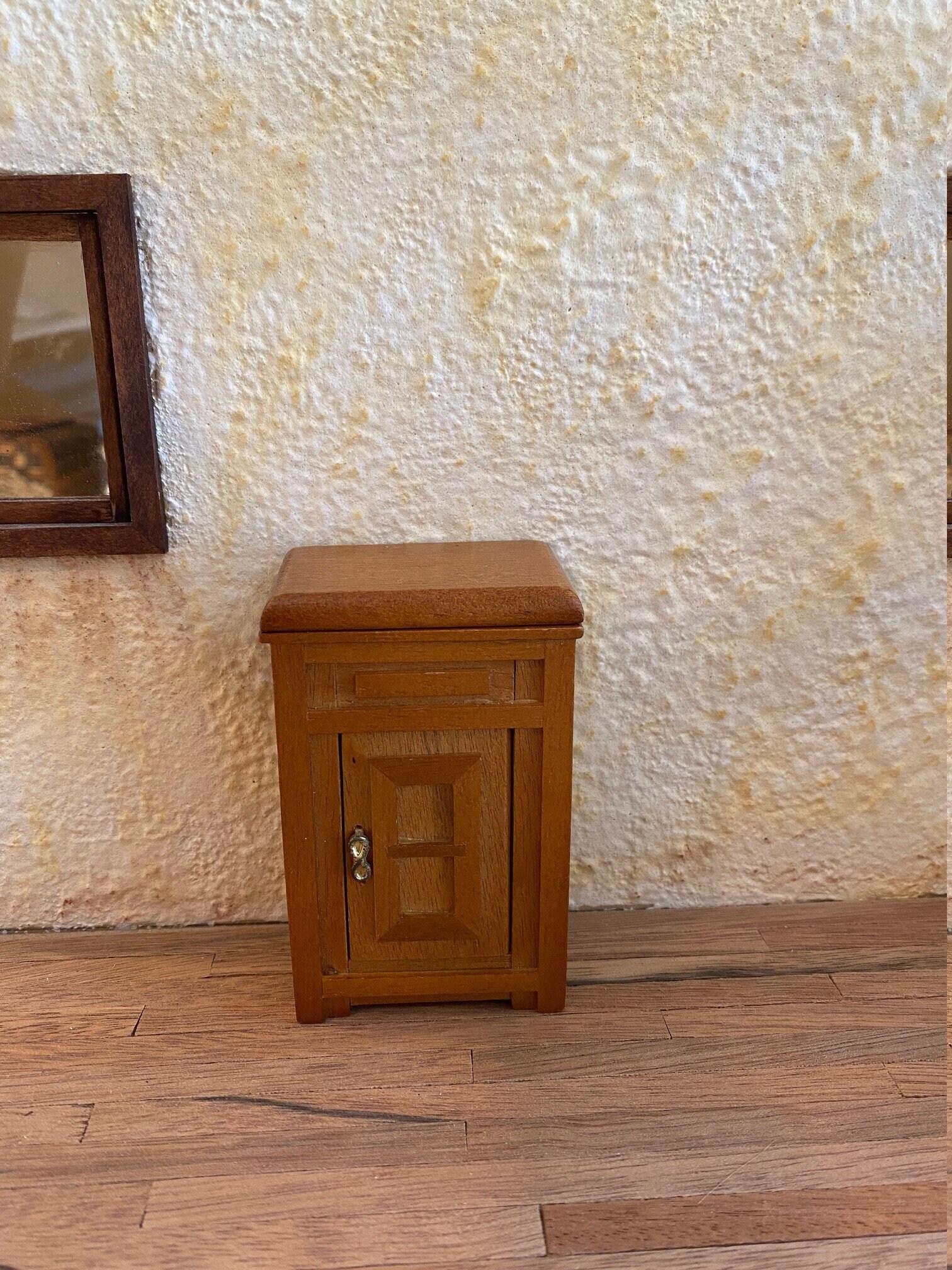 Antique Ice Box for sale compared to CraigsList Only 4 left at 65