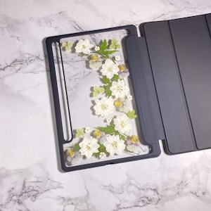 Violaceae white flower case for Samsung Tab S10 S9 S8 Ultra Plus,Samsung Tab S7 S8 S9 S10 FE+,Samsung Tab A8 A9 A9+,iPad Pro Air 2025 mini 6
