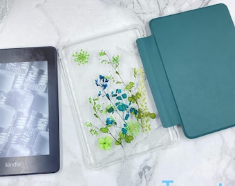 Blue green Gypsophila flower case for Kindle Colorsoft 7'',Kindle Paperwhite 12th 11th 10th gen, Kindle 6'' 2024 2022, Oasis 2019 7''